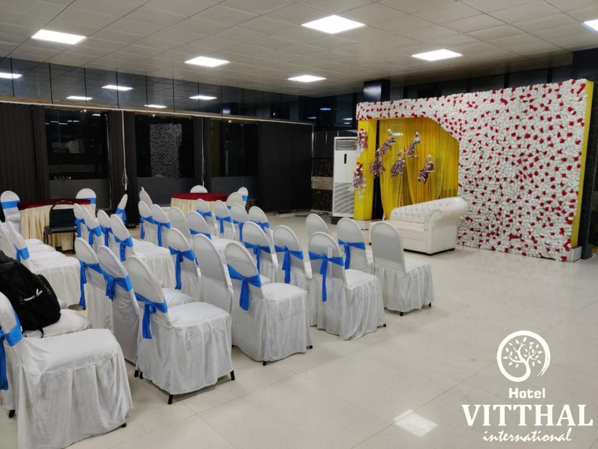 Hotel Vitthal International, Prayagraj Allāhābād Junction 외부 사진
