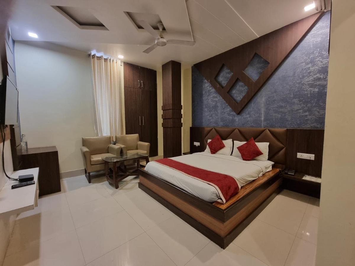 Hotel Vitthal International, Prayagraj Allāhābād Junction 외부 사진
