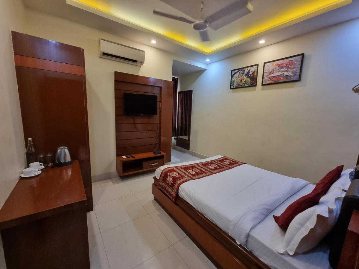 Hotel Vitthal International, Prayagraj Allāhābād Junction 외부 사진